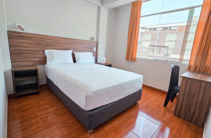 Habitación Matrimonial V1/Calle